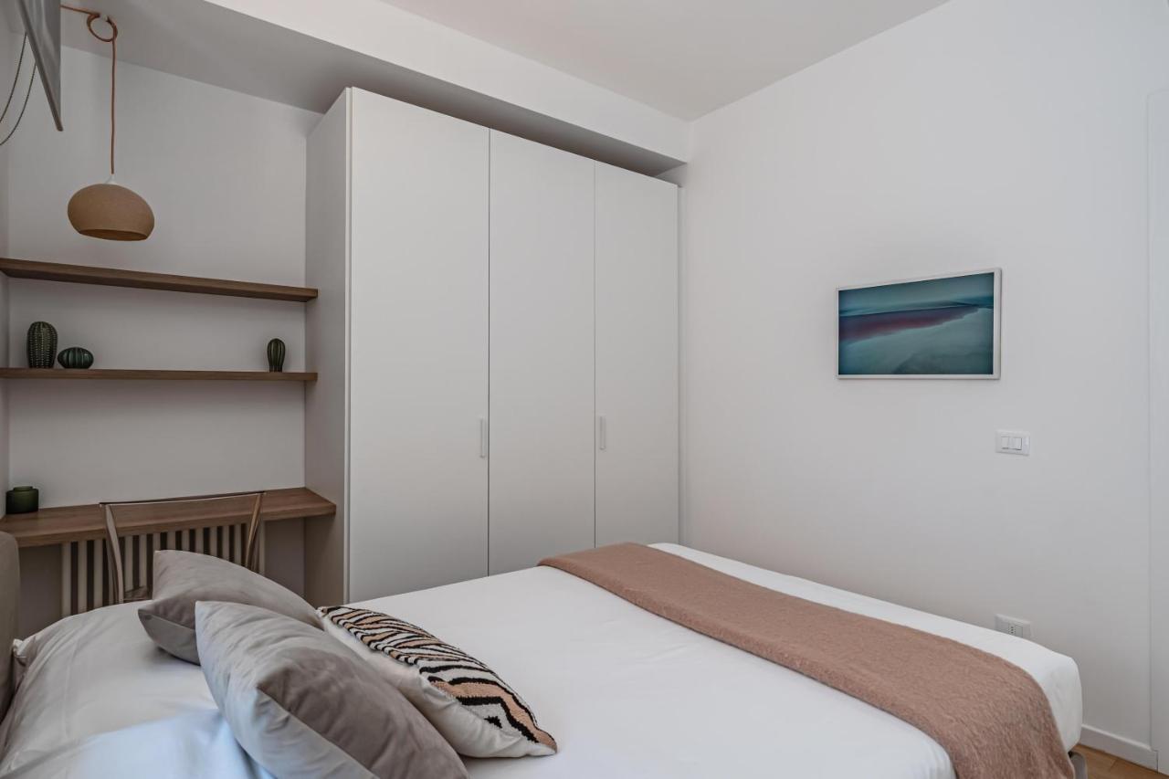 Milano Apartments S Agostino - Porta Genova ภายนอก รูปภาพ